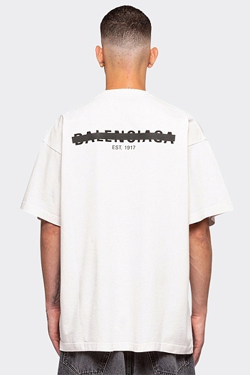 Белая оверсайз футболка Balenciaga Strike 1917   
