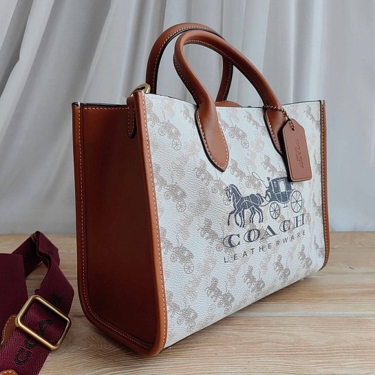 Женская сумка Coach Ace Tote 26 With Horse And Carriage Print 26x20 см (4 расцветки)
