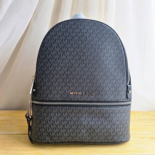 Кожаный чёрный рюкзак Michael Kors 32x27 см   