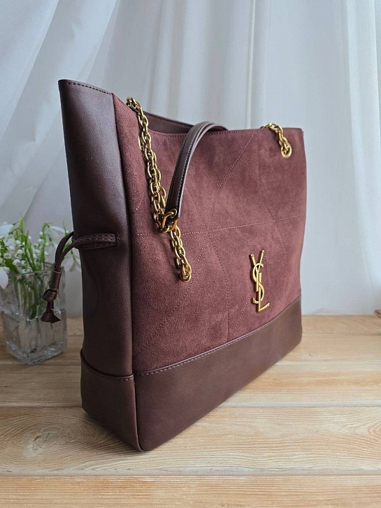 Замшевая сумка Yves Saint Laurent 38x34 см