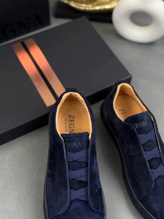 Замшевые кроссовки Zegna Triple Stitch