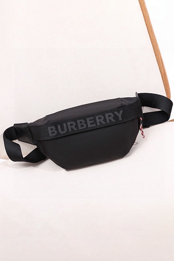 Чёрная сумка на пояс Burberry Sonny Premium 31x7.5x16 см   
