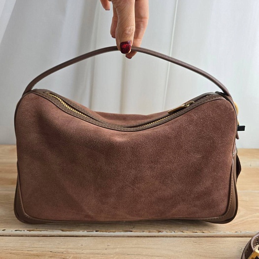 Замшевая сумка Yves Saint Laurent 29x18 см   