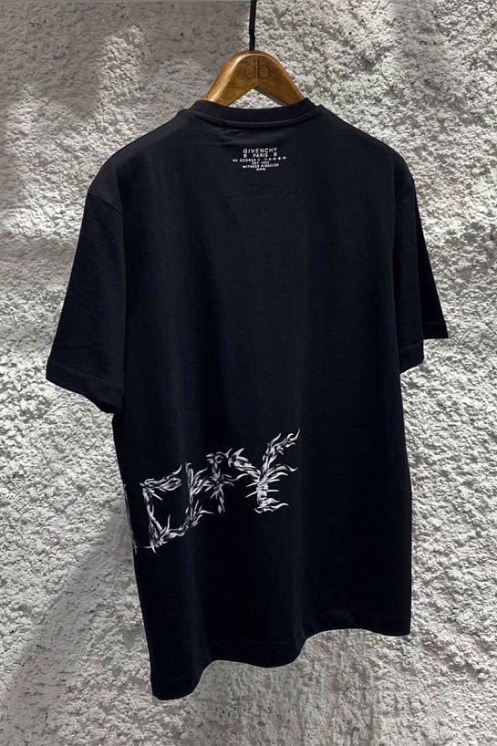 Чёрная оверсайз футболка Givenchy Barbed Wire