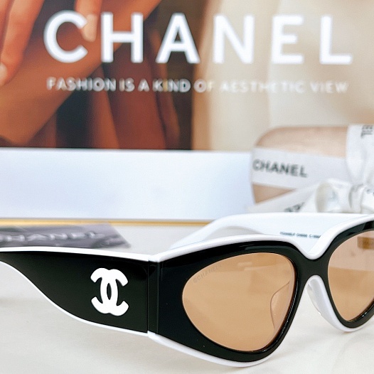 Солнцезащитные очки Chanel Cat Eye   