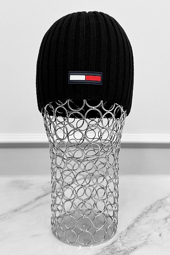 Мужская чёрная шапка Tommy Hilfiger logo-patch   
