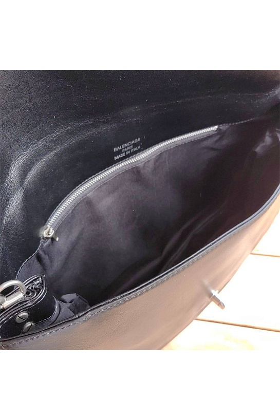 Кожаная сумка Balenciaga BB Soft Large 36x23 см