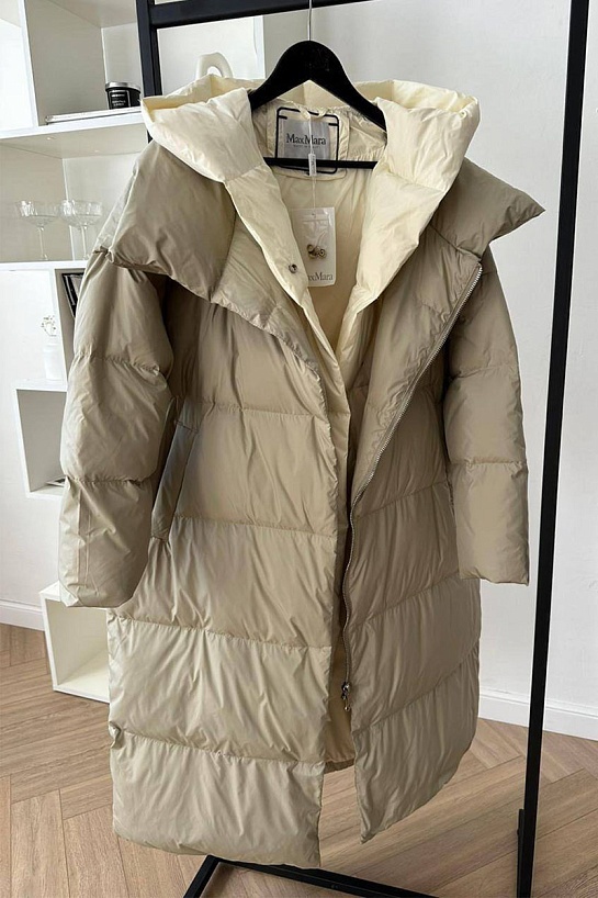 Женский зелёный пуховик Max Mara