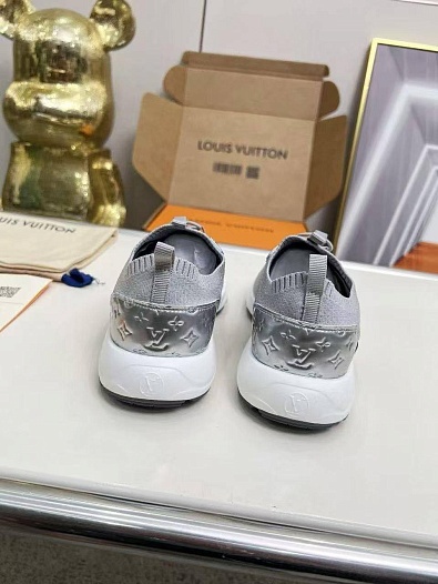 Женские кроссовки Louis Vuitton Olympia   