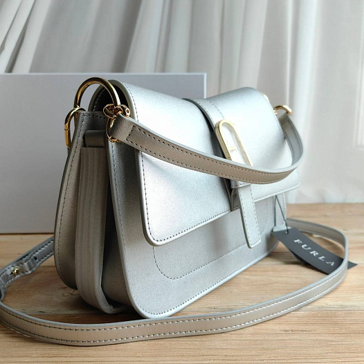 Кожаная сумка Furla Flow Mini 25x18 см   