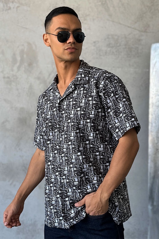 Мужская чёрная рубашка Dolce & Gabbana graphic-print