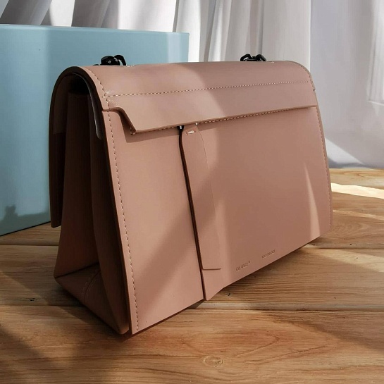 Женская кожаная сумка Off-White 25x18 см