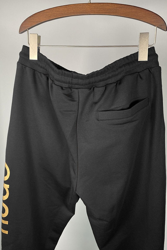 Мужские чёрные штаны Hugo Boss