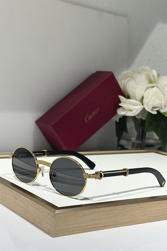 Солнцезащитные очки Cartier