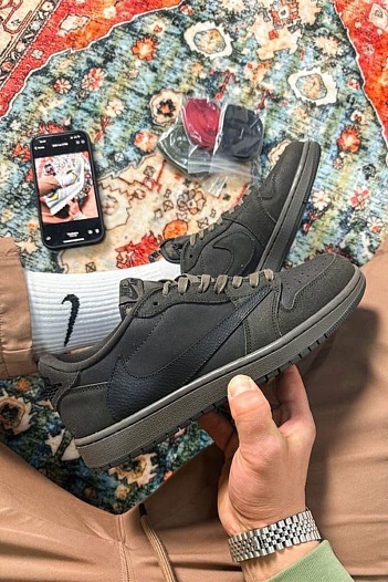 Кроссовки Travis Scott x Nike Air Jordan 1 Low "Velvet Brown" Premium   