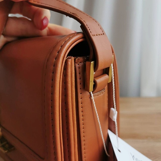 Кожаная сумка Yves Saint Laurent Solferino Lock 23x16 см - Brown