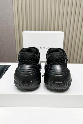 Чёрные комбинированные кроссовки Givenchy TK-MX Runner   