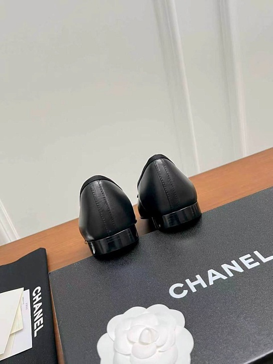 Женские кожаные балетки чёрного цвеета Chanel premium