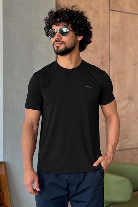 Мужская чёрная футболка Kiton