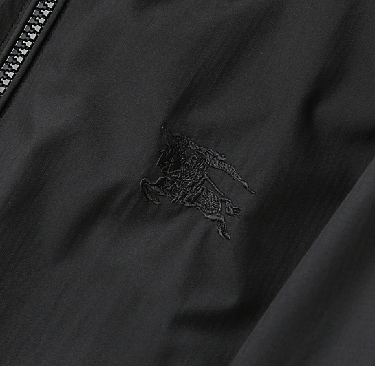 Мужская чёрная ветровка Burberry