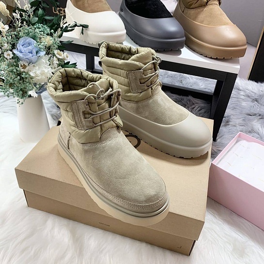 Женские ботинки UGG Classic Mini Lace-Up - Beige