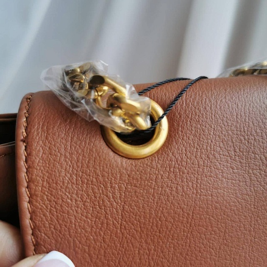Женская кожаная сумка Yves Saint Laurent 32x19 см