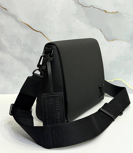 Кожаная сумка Louis Vuitton Takeoff Messenger premium 28x23x10 см   