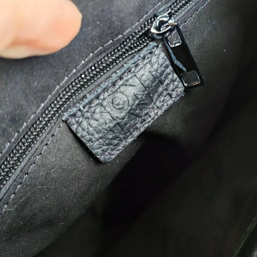 Кожаная чёрная сумка-планшет Montblanc 27x26 см   