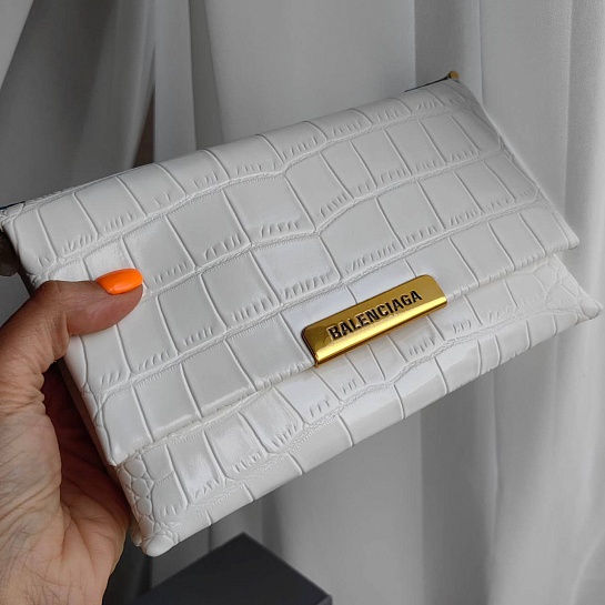 Кожаная сумка Balenciaga Triplet Crocodile-Effect 23x13 см