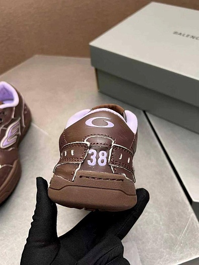 Женские кожаные кроссовки Balenciaga Hamptons Worn-Out premium   