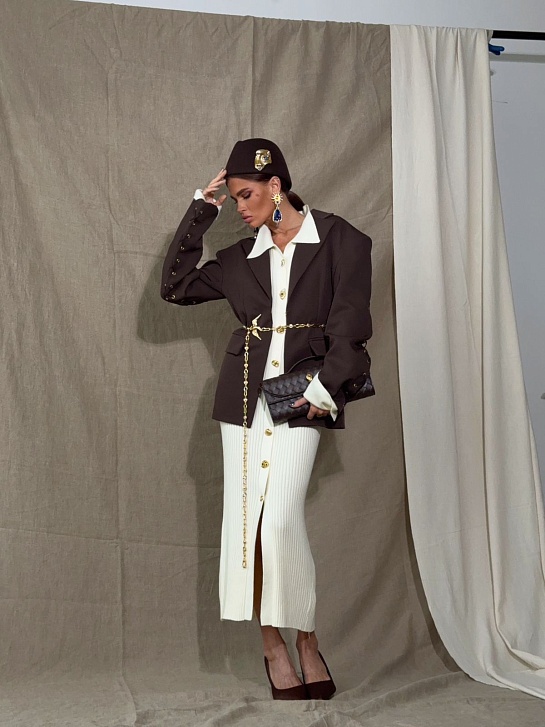 Женское трикотажное платье Schiaparelli белого цвета