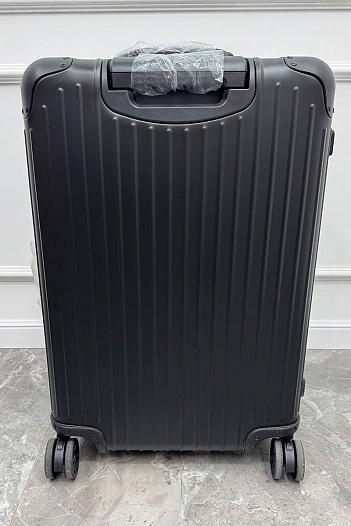 Чемодан Rimowa Aluminum M Premium 66x43x27 см   