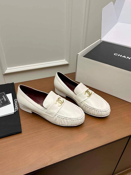 Женские кожаные лоферы Chanel premium