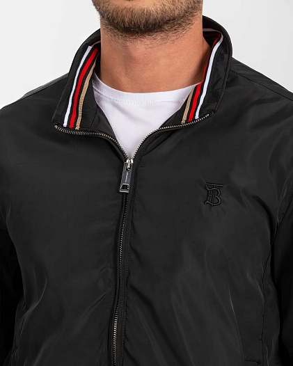 Ветровка чёрного цвета Burberry TB logo-embroidered   