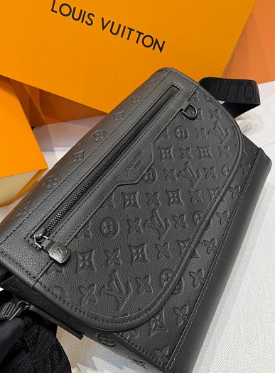 Кожаная сумка Louis Vuitton Courrier Messenger 37x27x12 см   