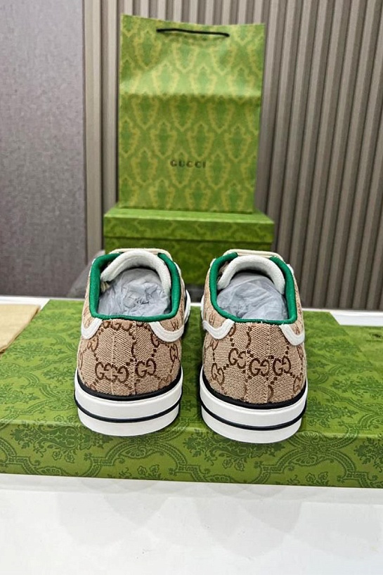 Мужские бежевые кроссовки Gucci GG Monogram
