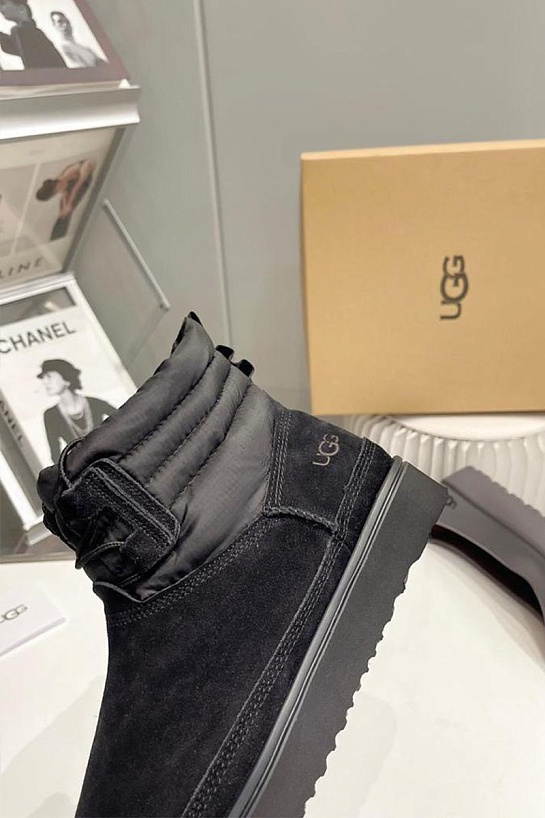 Ботинки с мехом UGG Classic Mini Lace-Up - Black