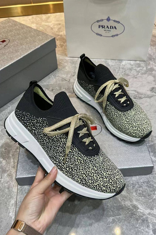 Мужские текстильные кроссовки Prada