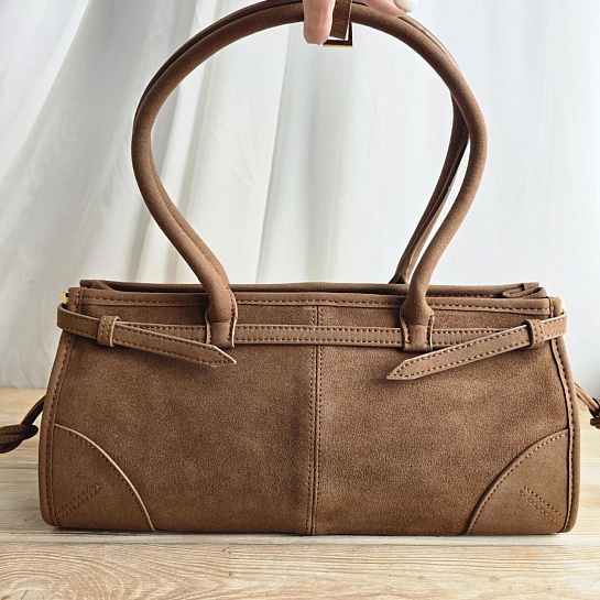 Замшевая сумка Prada Bonnie medium 32x14 см