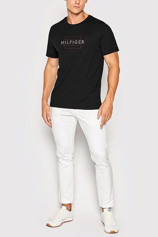 Мужская футболка Tommy Hilfiger чёрного цвета