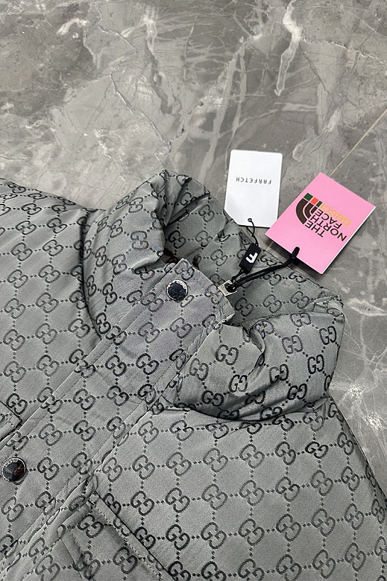 Серый жилет Gucci x The North Face Collaboration logo-embroidered