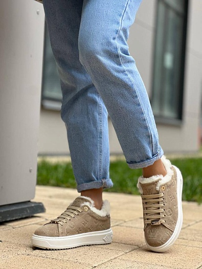 Женские замшевые кроссовки с мехом Louis Vuitton Time Out - Brown   