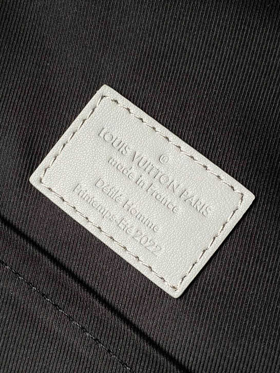 Кожаный рюкзак Louis Vuitton Racer Shadow Premium 33x41x18 см