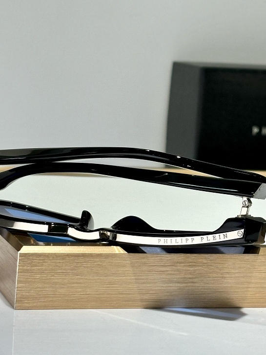 Солнцезащитные очки Philipp Plein Brave