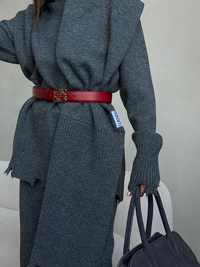 Женский костюм серого цвета Ganni   