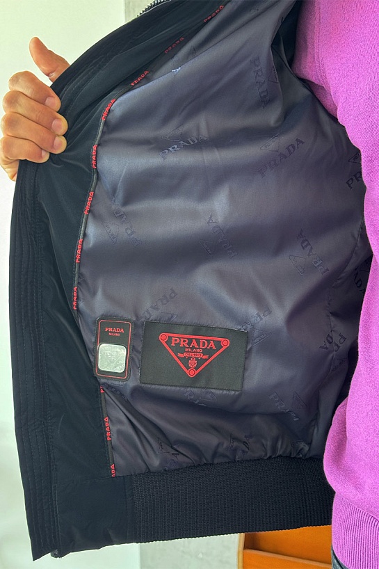 Куртка с вязаными рукавами Prada Linea Rossa - Navy