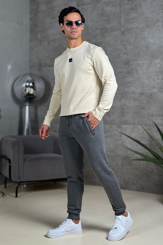 Штаны на флисе Hugo Boss серого цвета