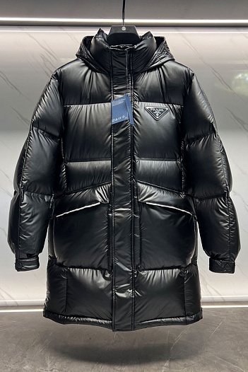 Мужской чёрный пуховик Prada logo-plaque   