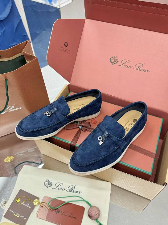 Женские замшевые лоферы Loro Piana Summer Charms Walk premium