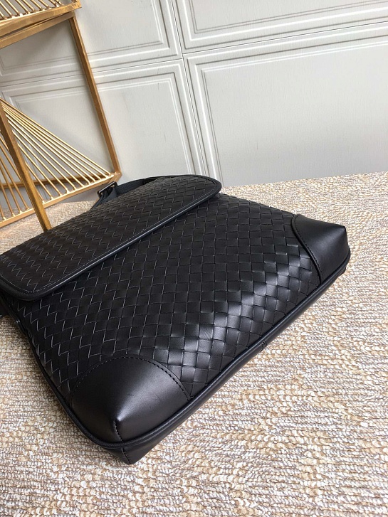 Кожаная сумка Bottega Veneta Premium 25x28x5.5 см